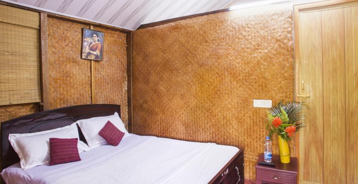 Sunbird Garden Resort Krishnagiri Esterno foto
