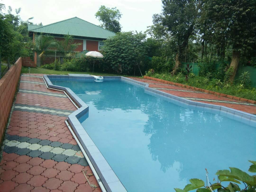 Sunbird Garden Resort Krishnagiri Esterno foto